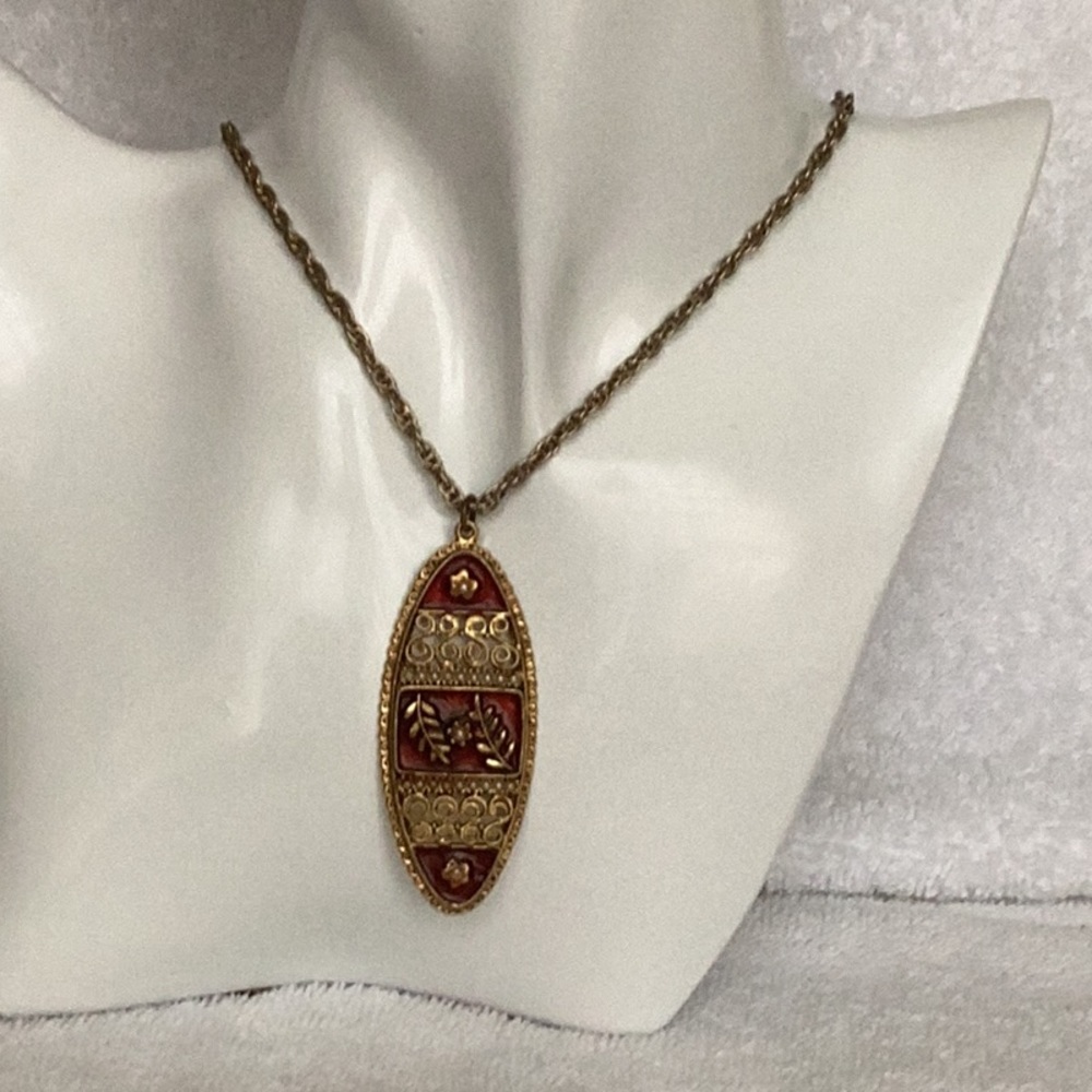Vintage Bohemian Pendant with Necklace is 24 inch, Pendant is 2 inch .Go…